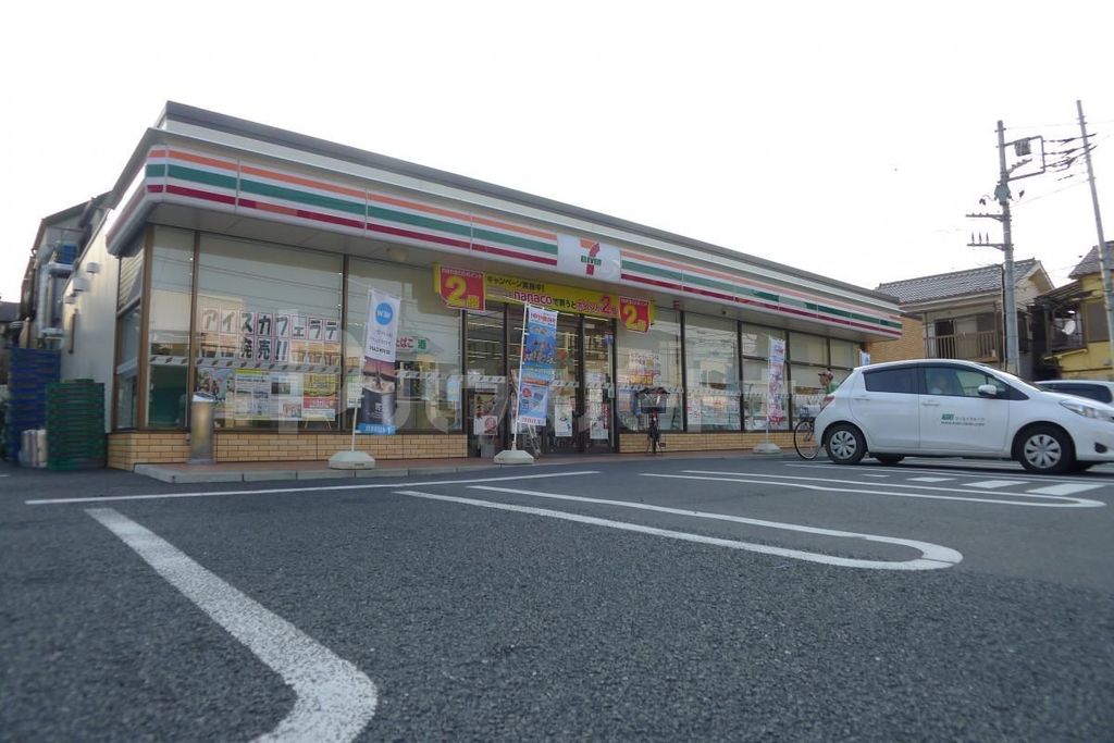コンビニ　セブンイレブン足立辰沼東店（コンビニ）まで270m