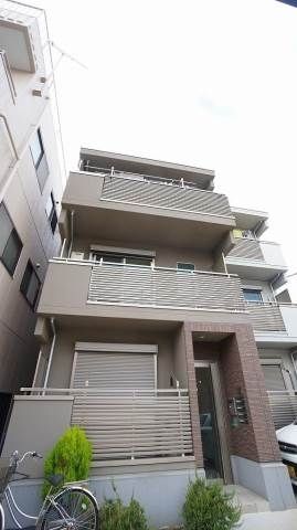 建物外観　Anju（アンジュ）