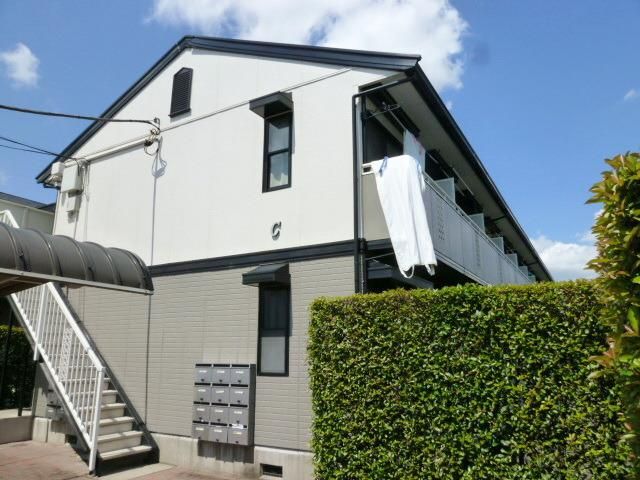 エントランス　★お洒落な外観です★