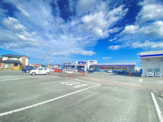 ホームセンター　コメリパワー松阪店（ホームセンター）まで1060m