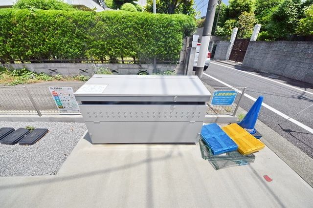 その他設備　ダストボックス