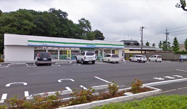 コンビニ　ファミリーマート（コンビニ）まで1337m