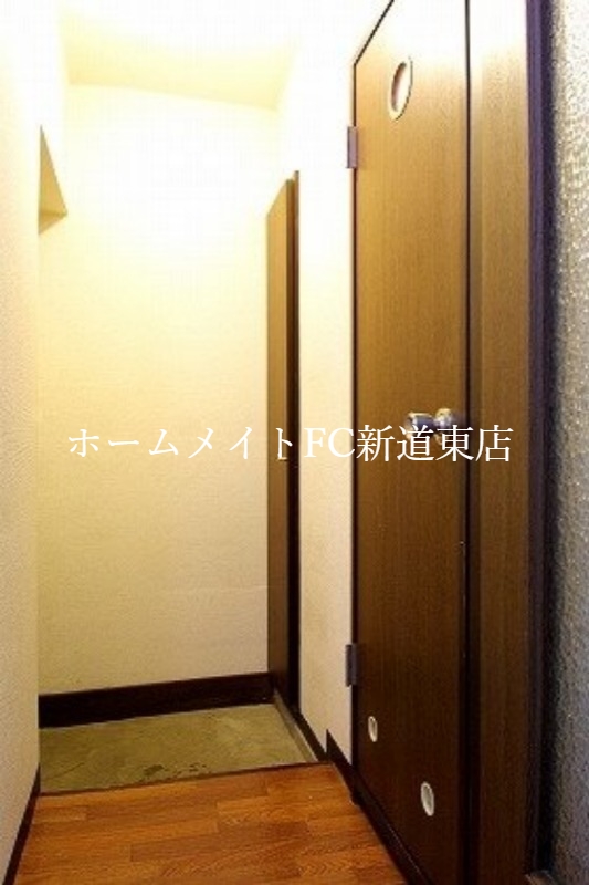玄関　玄関