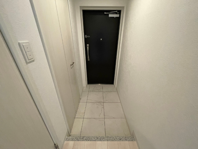玄関　１０４号室の写真です