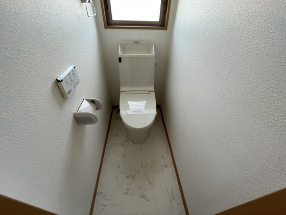 トイレ　※別部屋の写真です