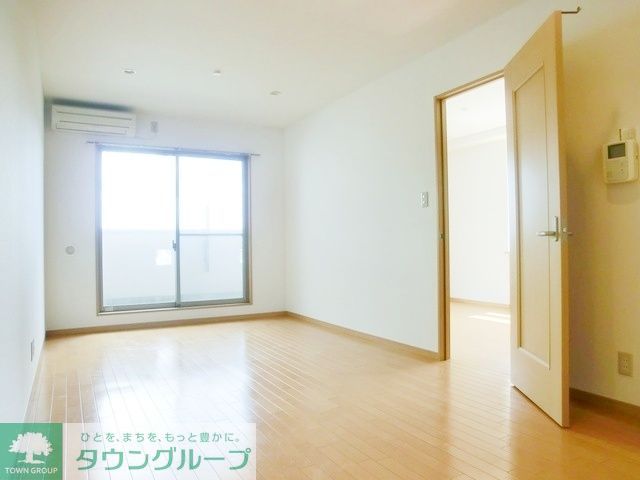 居室・リビング　お問合せはタウンハウジングまで！※現地待合わせ相談可能