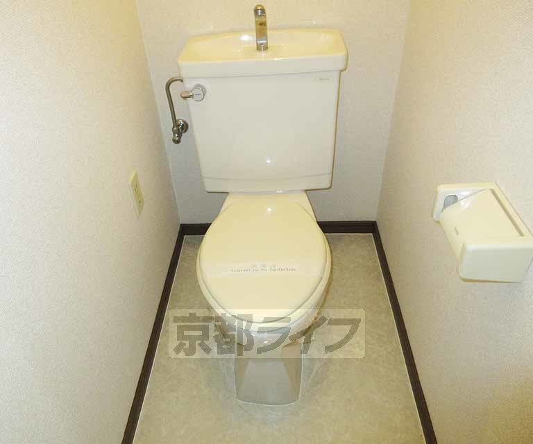 トイレ　清潔感のある洗面台・