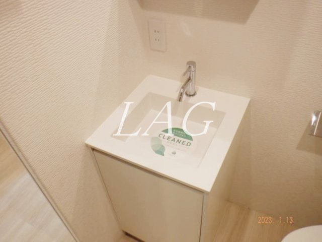 洗面設備　独立洗面台です。