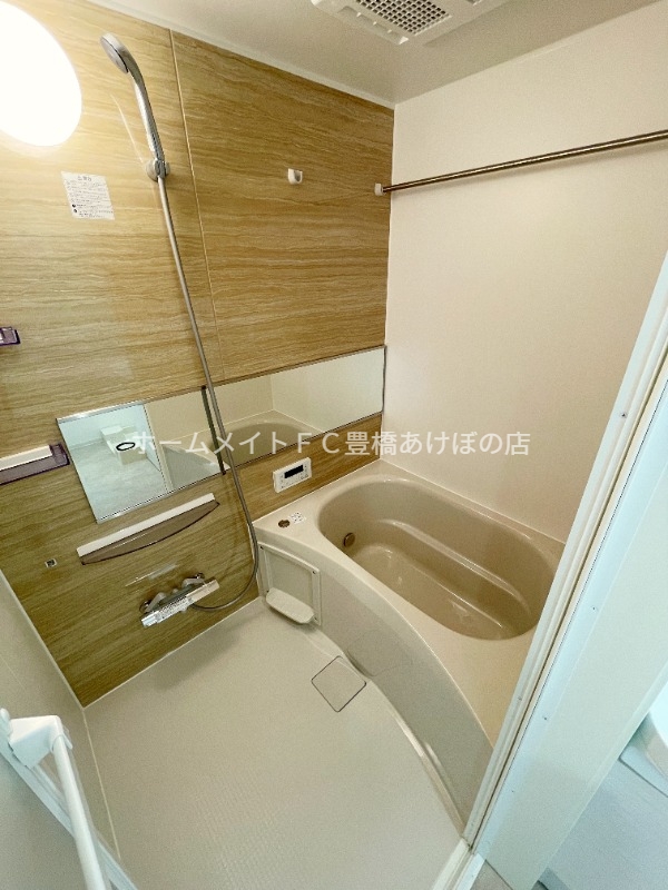 バス・シャワールーム　同型別部屋写真