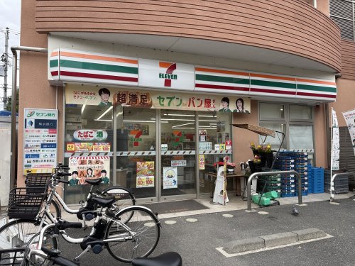 コンビニ　セブンイレブン 川崎高津諏訪店（コンビニ）まで403m