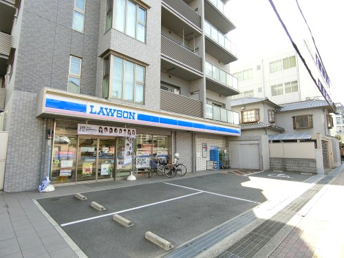 コンビニ　ローソン 吹田豊津中学校前店（コンビニ）まで372m