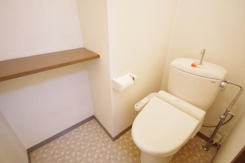 ベ.ハーゲンハイム城東のトイレ写真