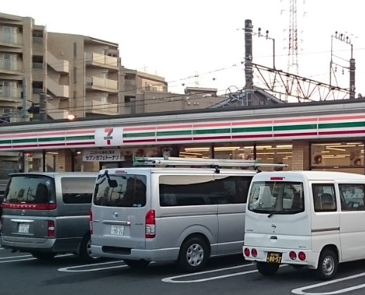 コンビニ　セブンイレブン 川崎津田山店（コンビニ）まで231m