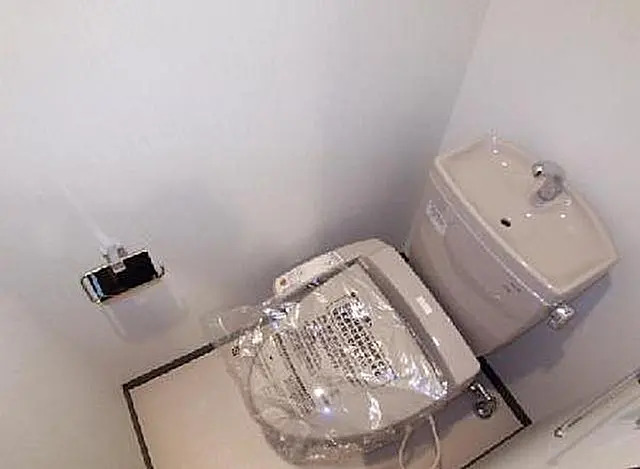 トイレ　※同物件参考写真