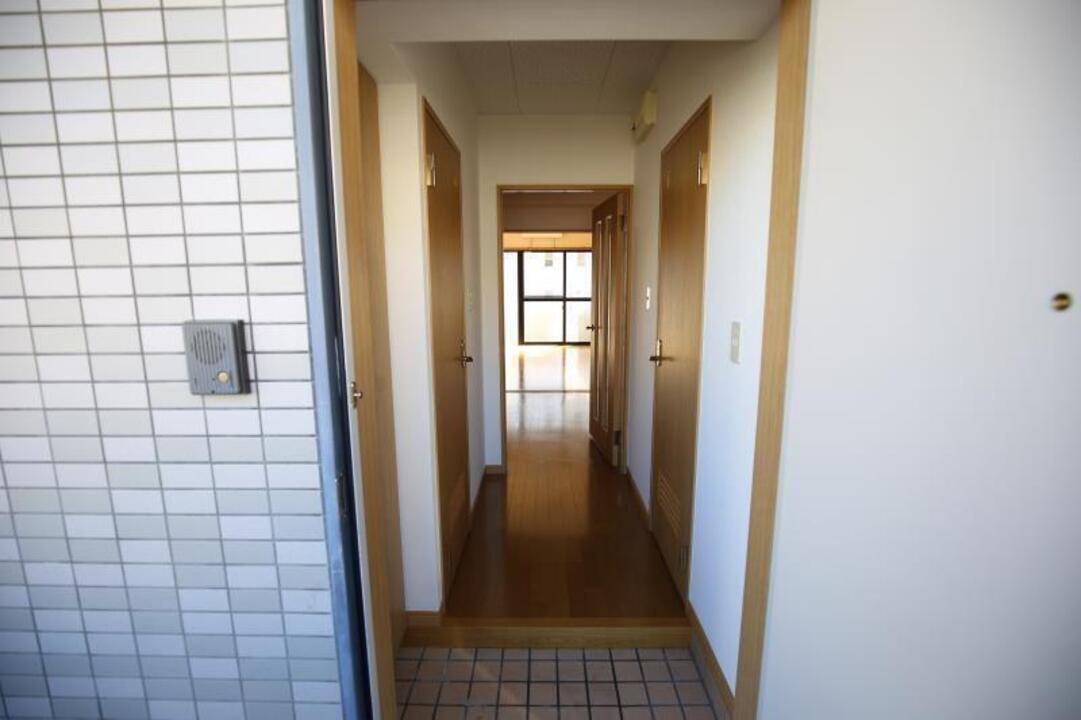 玄関　玄関