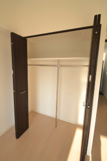 収納　※別部屋の参考写真です。