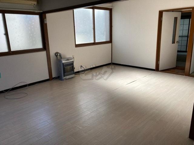 居室・リビング　広々としたリビングです♪