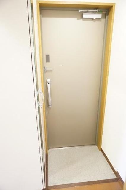 玄関　※同仕様写真含む