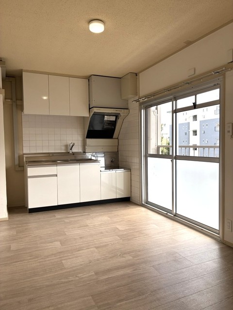 UR花見川の居間写真