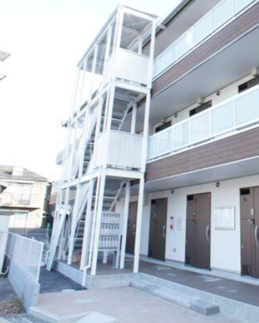 小田急江ノ島線 大和駅 徒歩7分 3階建 築10年の外観写真
