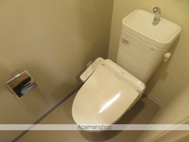 ＪＲ大阪環状線 京橋駅 徒歩7分 10階建 築7年のトイレ写真