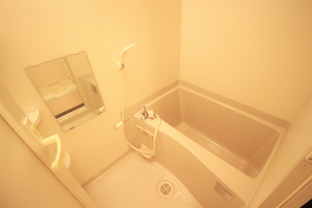 パルトネールさとのII番館の風呂写真