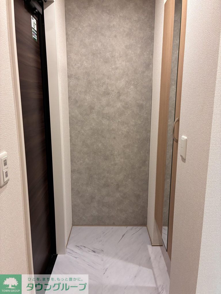 玄関　設備