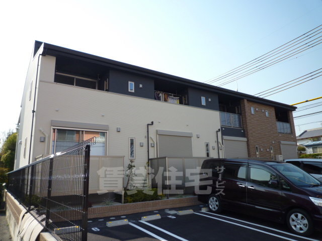 阪急京都線 総持寺駅 徒歩10分 築16年