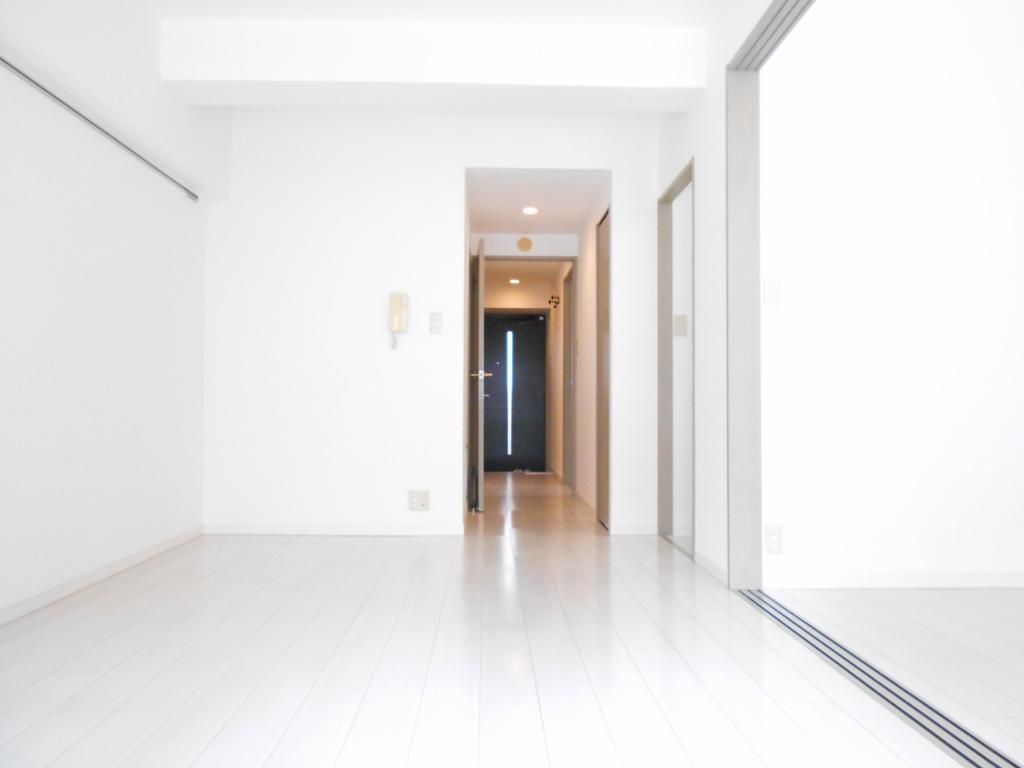 新川KSマンションの居間写真