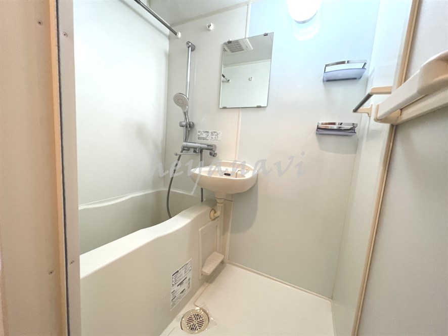 バス・シャワールーム　別部屋参考写真