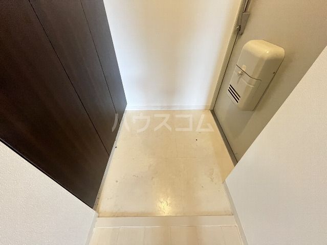 サンクチュアリ二条城IIの玄関写真