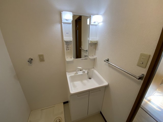 洗面設備　独立洗面化粧台付き☆