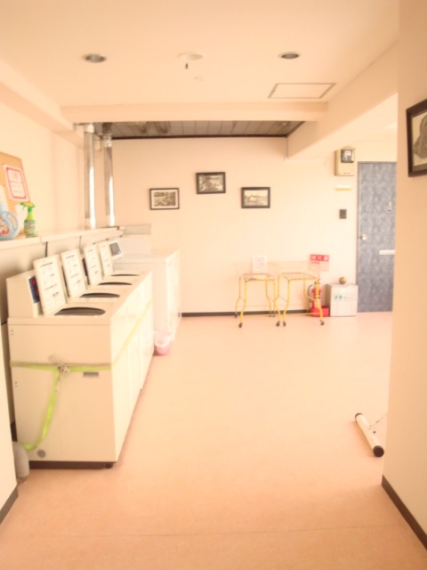 その他共有部分　2階にコインランドリーがあります。