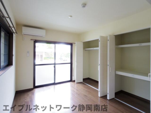 居室・リビング　使いやすい居間です