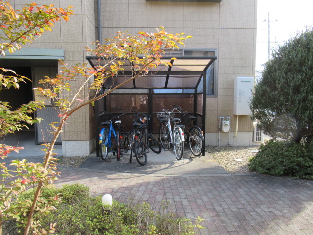 その他設備　サイクルポート