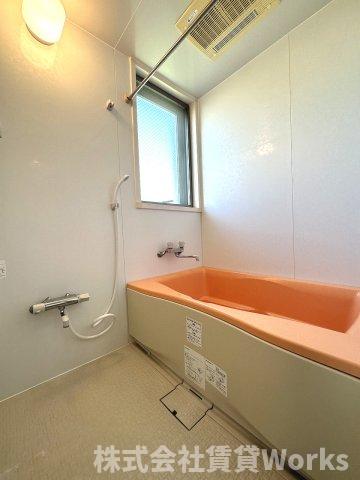 バス・シャワールーム　日々の疲れを癒すお風呂付です