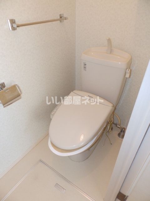【ホワイトウィステリア　A棟のトイレ】