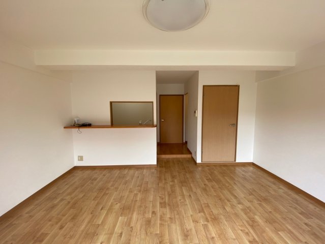 居室・リビング　OS・SKYマンション鹿子