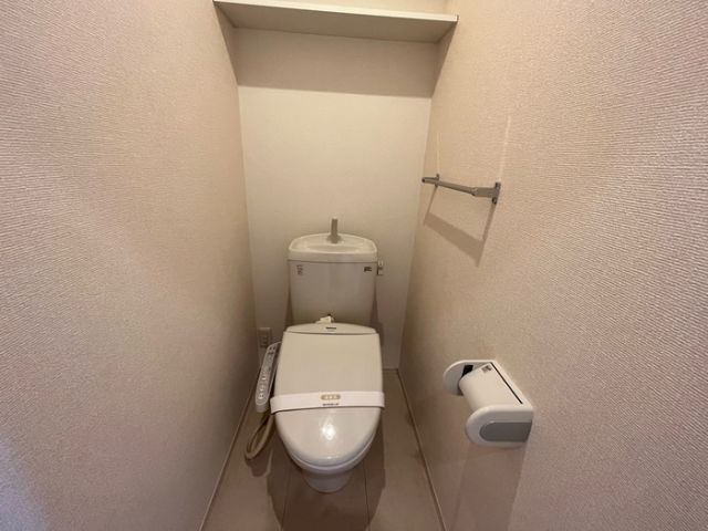 【ウィル・フィールド　Aのトイレ】