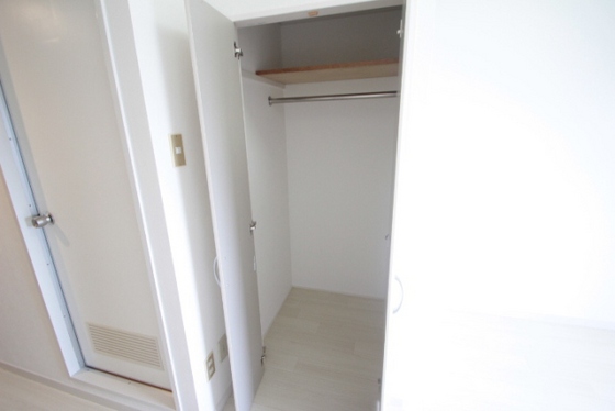 収納　※別部屋の写真です