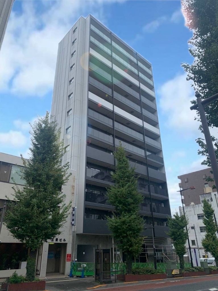 【八王子市新町のマンションの建物外観】