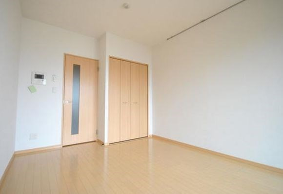 居室・リビング　別号室参考写真