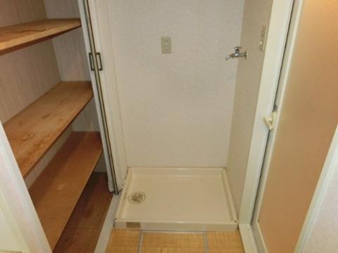 ソル レヴァンテ　その他設備　洗濯パン