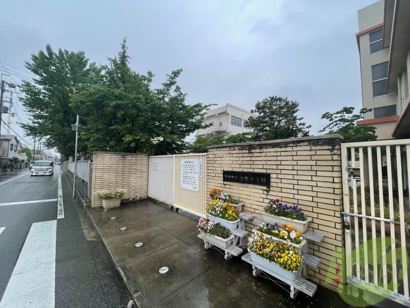 小学校　尼崎市立武庫小学校（小学校）まで474m
