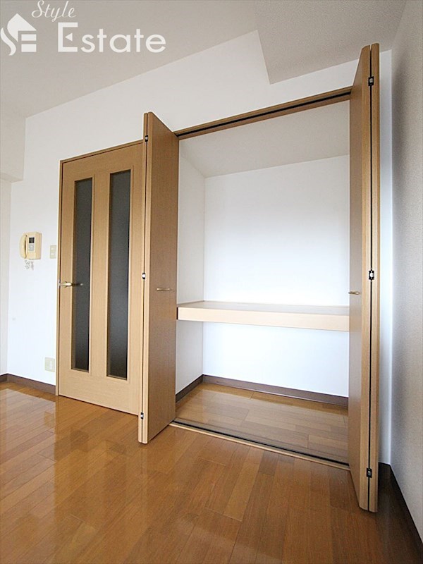 収納　クローゼット