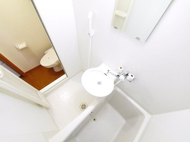 バス・シャワールーム　お風呂です