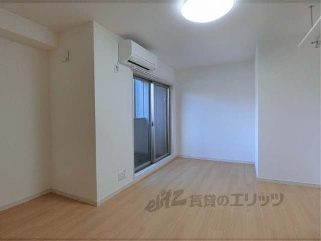 居室・リビング　居室