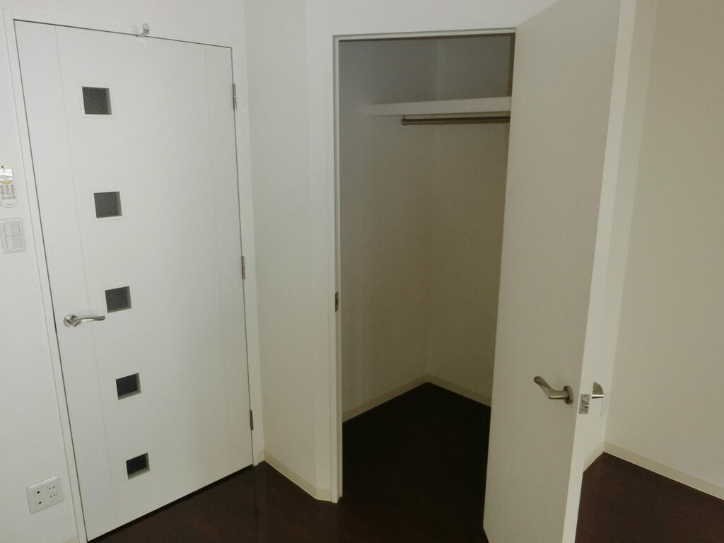 収納　別のお部屋です。現状を優先させていただきます。