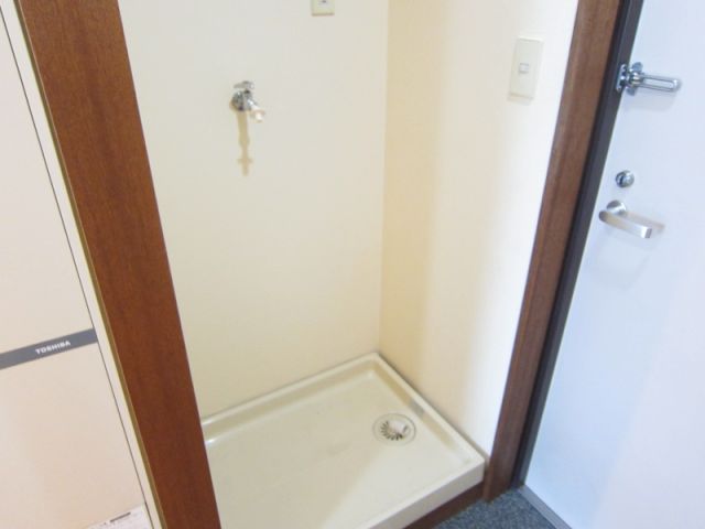 洗面設備　室内洗濯機置き場