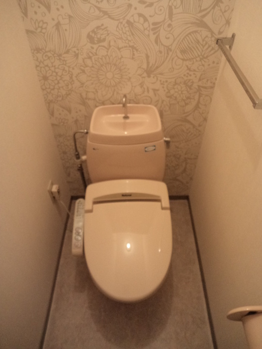 トイレ　トイレもきれいです